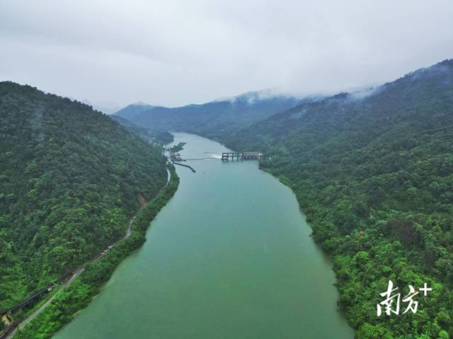 北江最大支流连江。 北江最大支流连江。