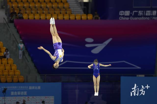 南方+ 姚志豪 拍摄