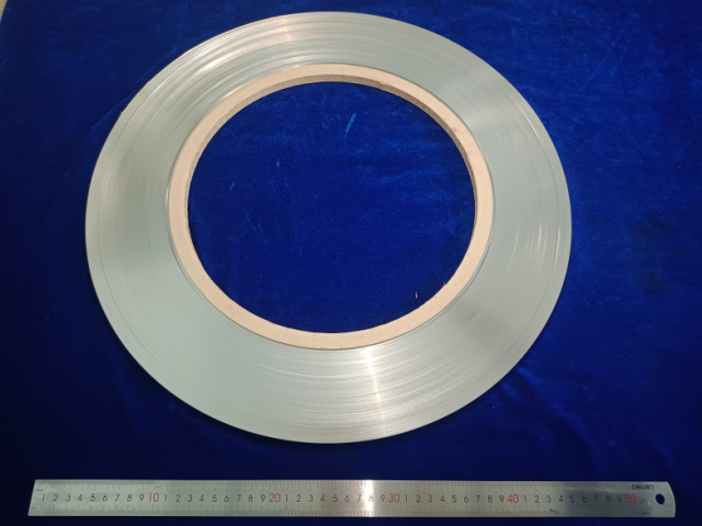 千米级基带。中国科学院金属研究所供图