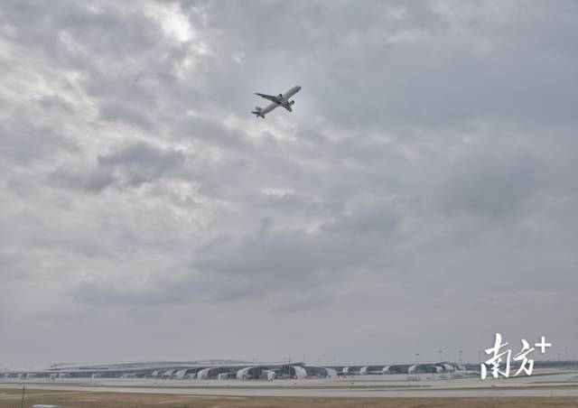 南方+ 钟志辉 拍摄