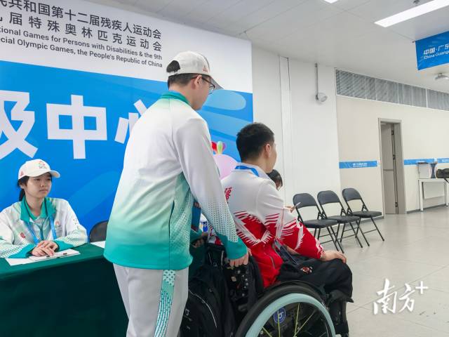 无图说  南方+ 汪祥波 拍摄