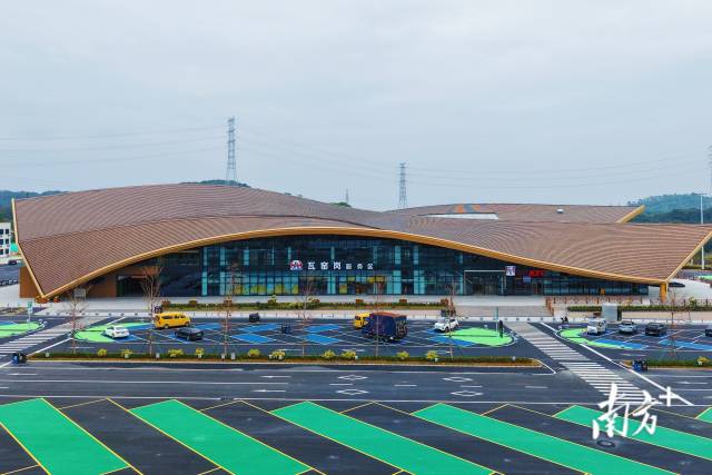 广韶高速瓦窑岗服务区将于12月30日投入使用。受访者供图