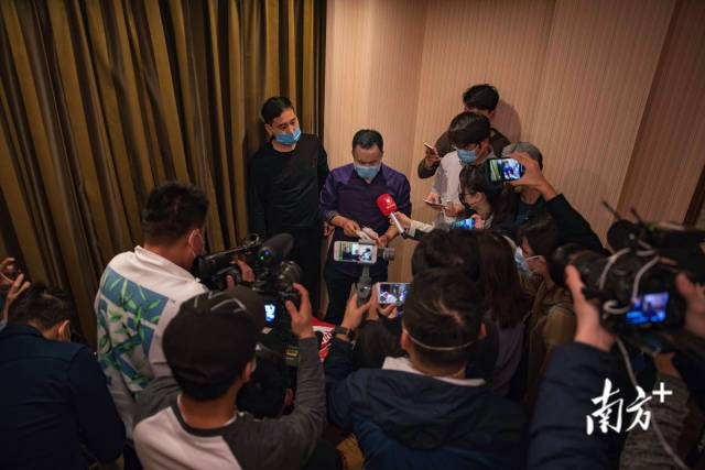 2020年3月4日，广州增城警方在梅州寻找到了15年前在增城被拐的少年申某。3月7日，赶到增城欲与儿子相见的申军良在一家酒店接受媒体采访。